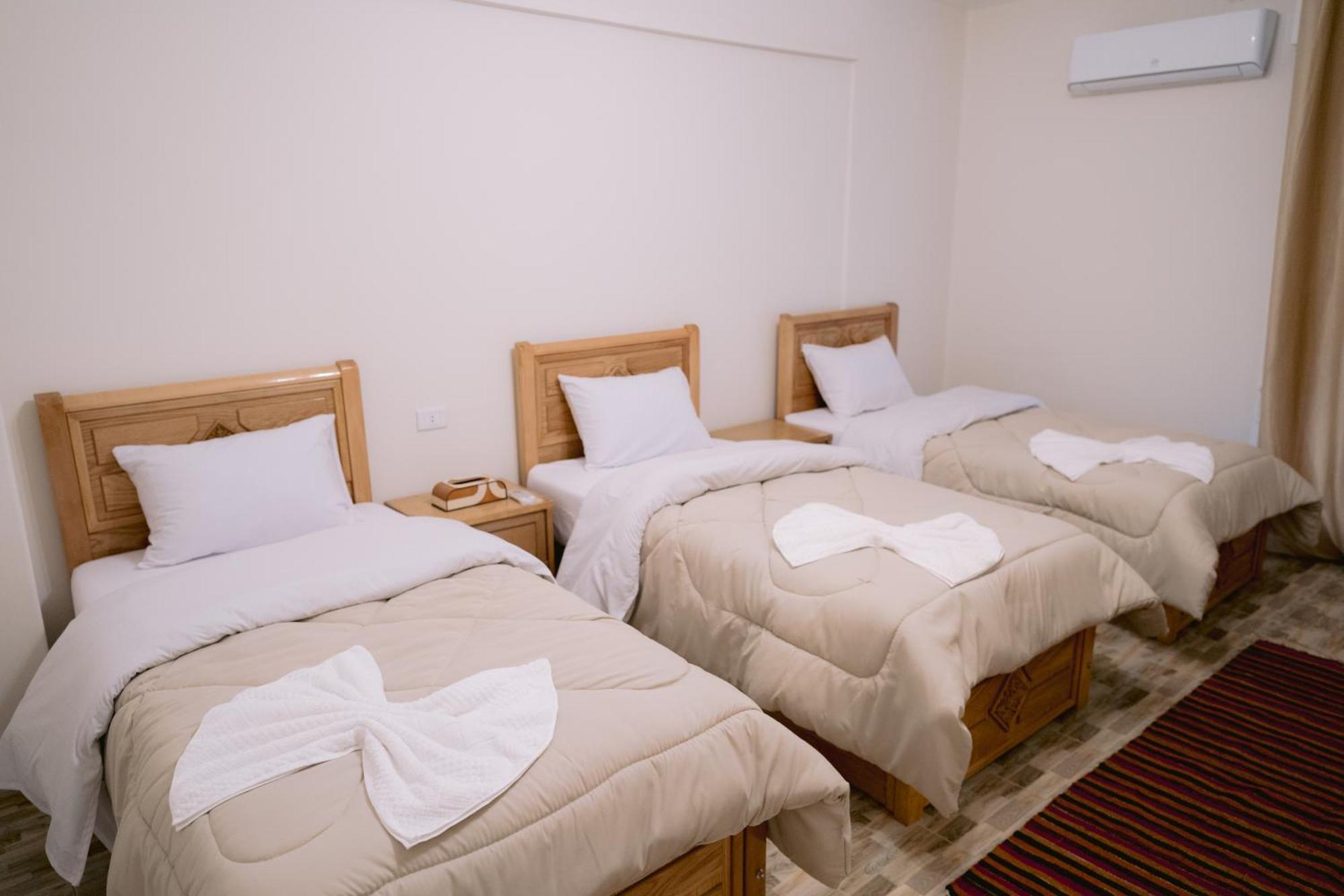 Central Cairo Inn Hotel